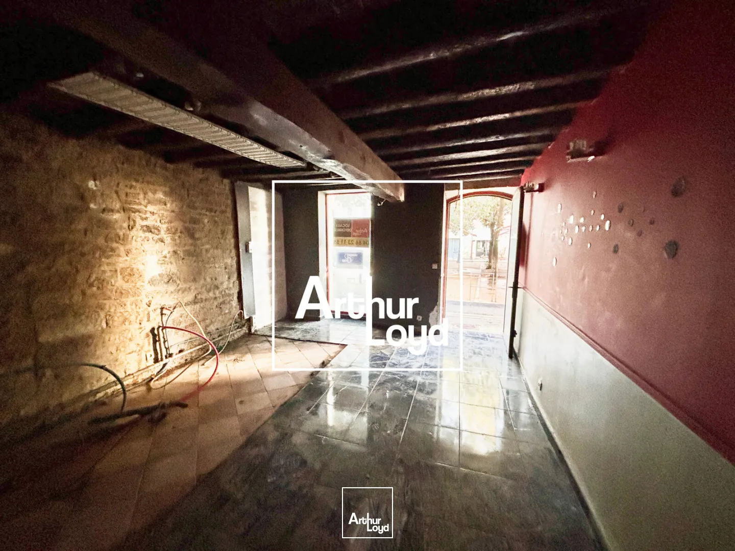 Locaux commerciaux - Location - NIMES - 30000 - 82-82 - 7634700