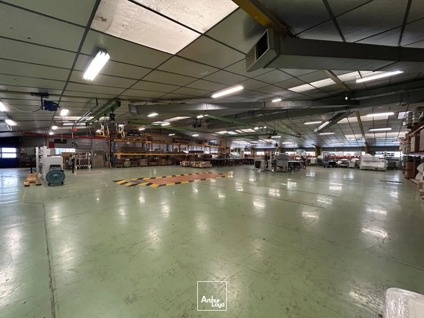 Locaux commerciaux - Vente - CHEVANCEAUX - 17210 - 6300-6300 - 7634779