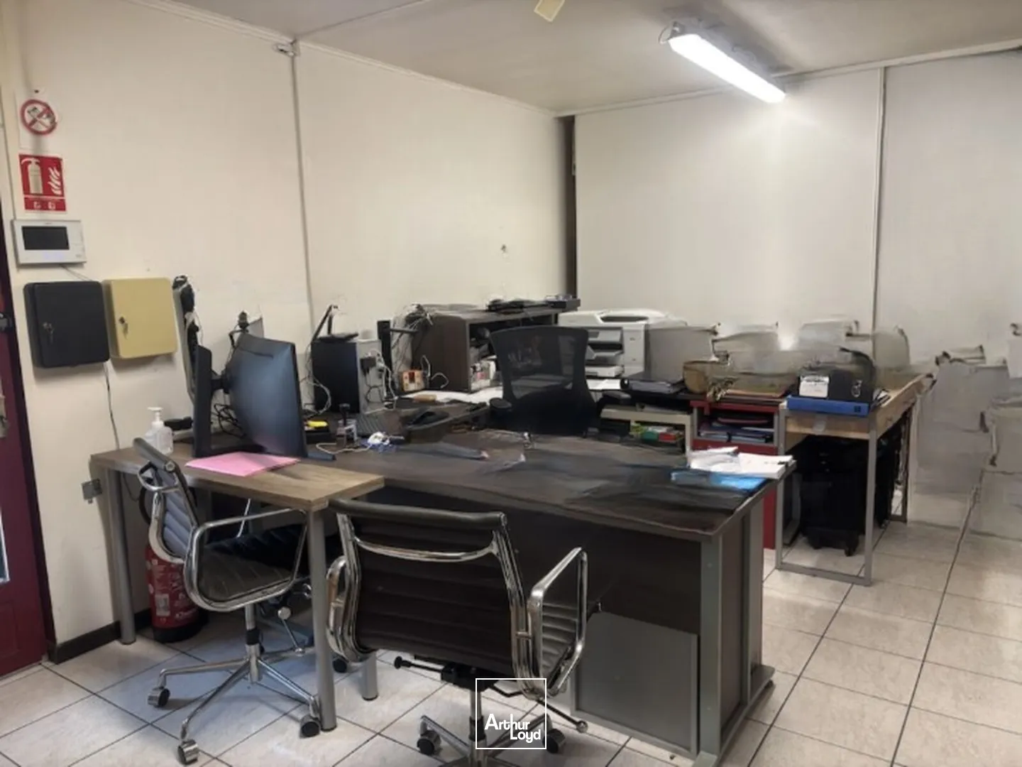 Locaux d'activité & Entrepôts - Vente - SAINT GENEST LERPT - 42530 - 612-612 - 7634791