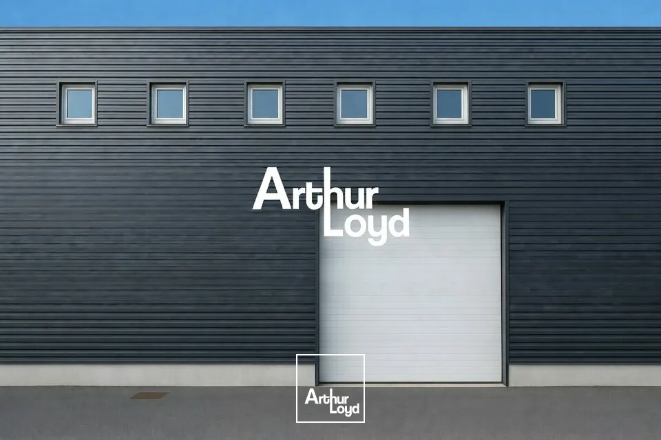 Locaux d'activité & Entrepôts - Location - FRÉJUS - 83600 - 90-90 - 7635208