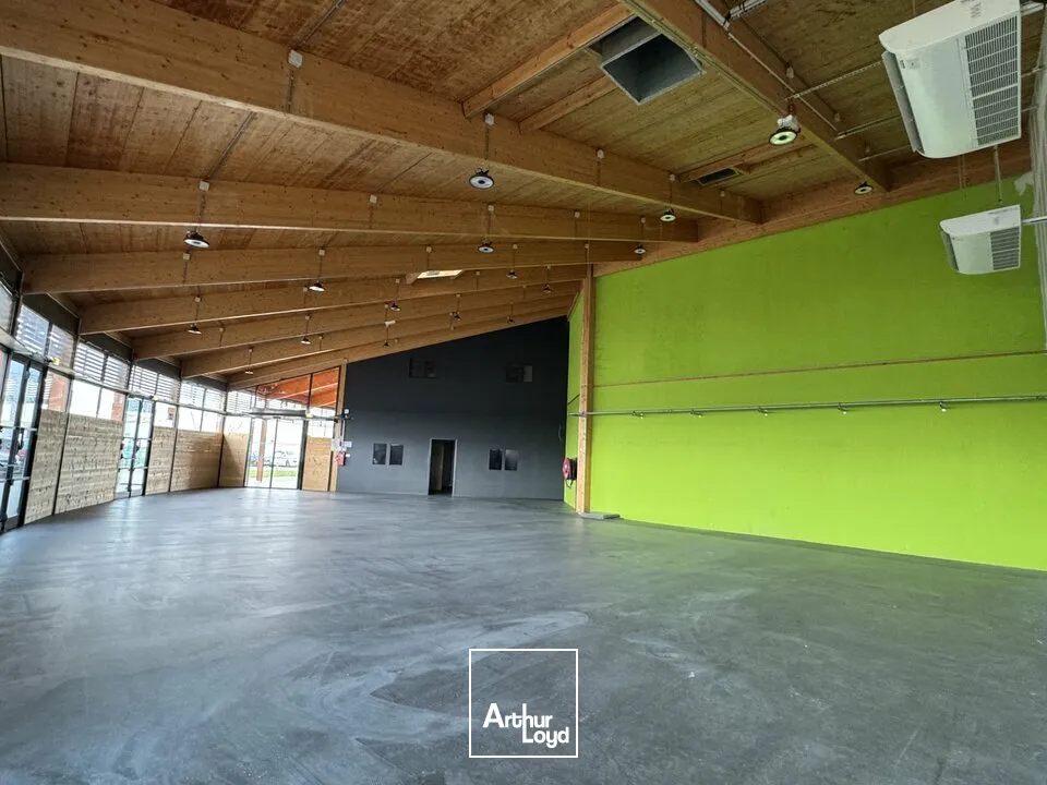 Locaux commerciaux - Location - SAINT-CYR-SUR-LOIRE - 37540 - 314-314 - 7635368