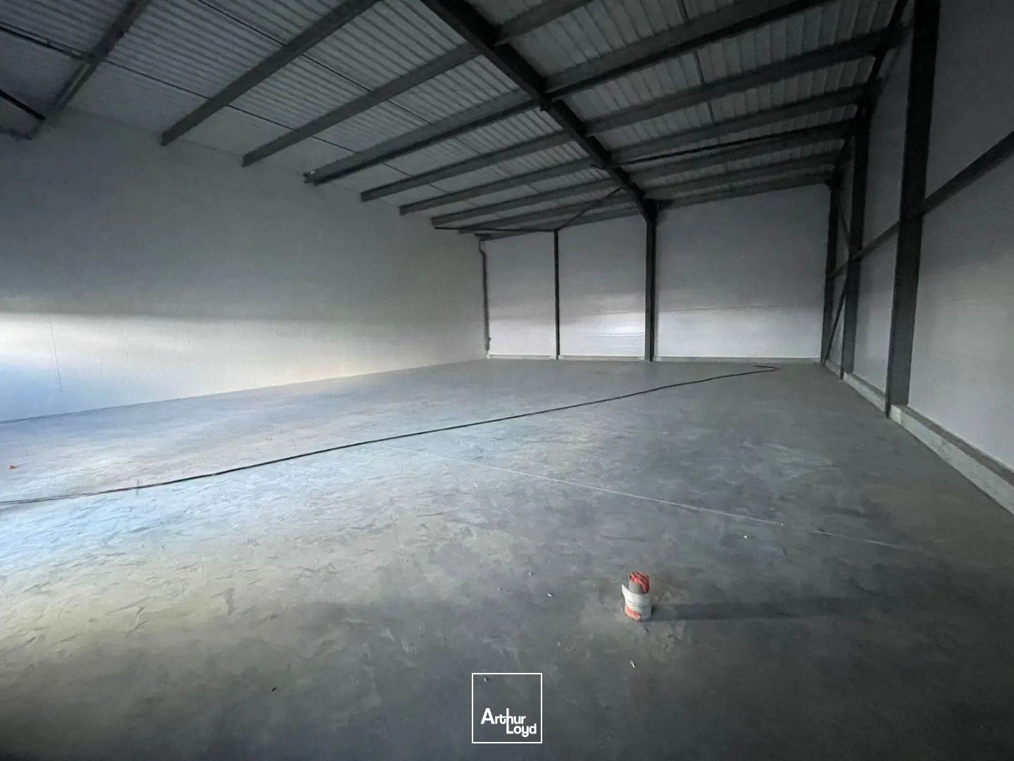 Locaux d'activité & Entrepôts - Location - THEIX NOYALO - 56450 - 300-300 - 7635517