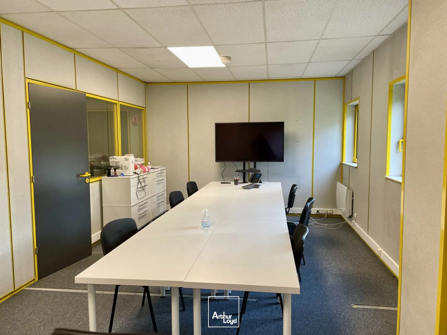 Locaux d'activité & Entrepôts - Vente - NEUVILLE EN FERRAIN - 59960 - 972-972 - 7635697