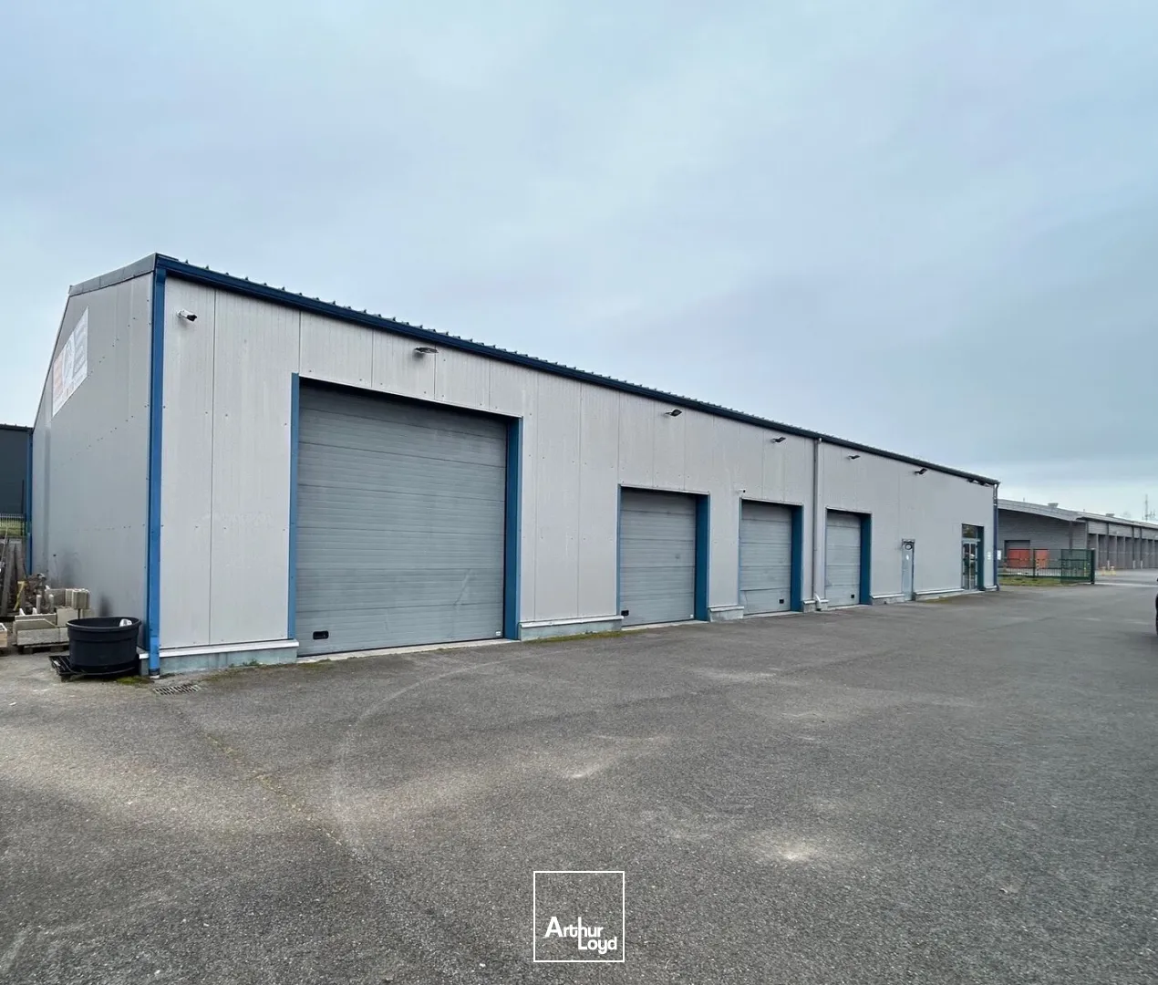 Locaux d'activité & Entrepôts - Vente - CHAUNY - 02300 - 5-514 - 7636163