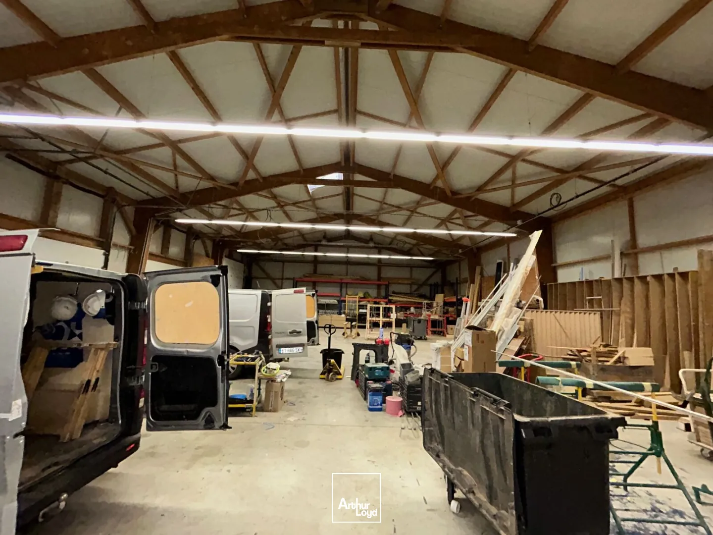 Locaux d'activité & Entrepôts - Vente - CHAUNY - 02300 - 5-514 - 7636166