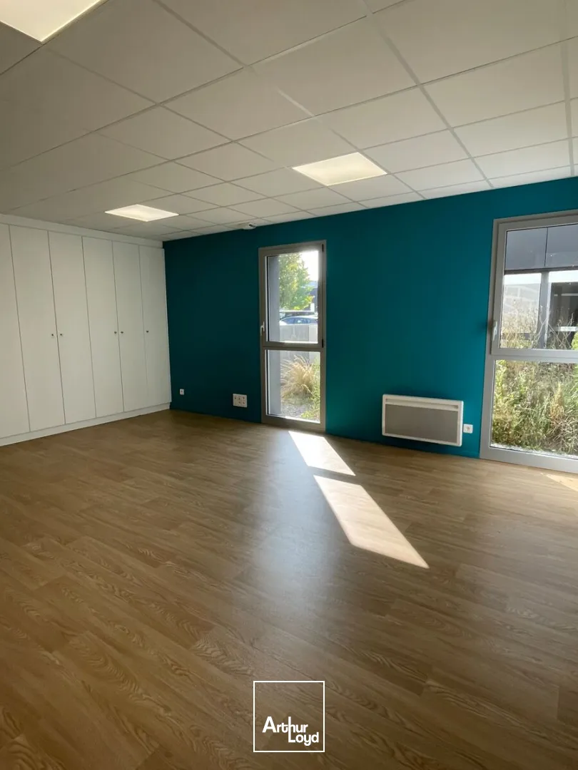 Bureaux - Location - AURAY - 56400 - 100-100 - 7636231