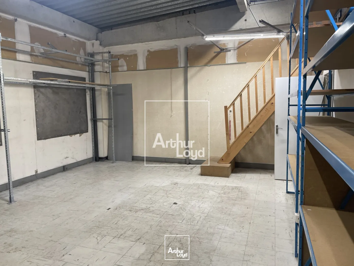 Locaux d'activité & Entrepôts - Location - MEYLAN - 38240 - 146-146 - 7636239