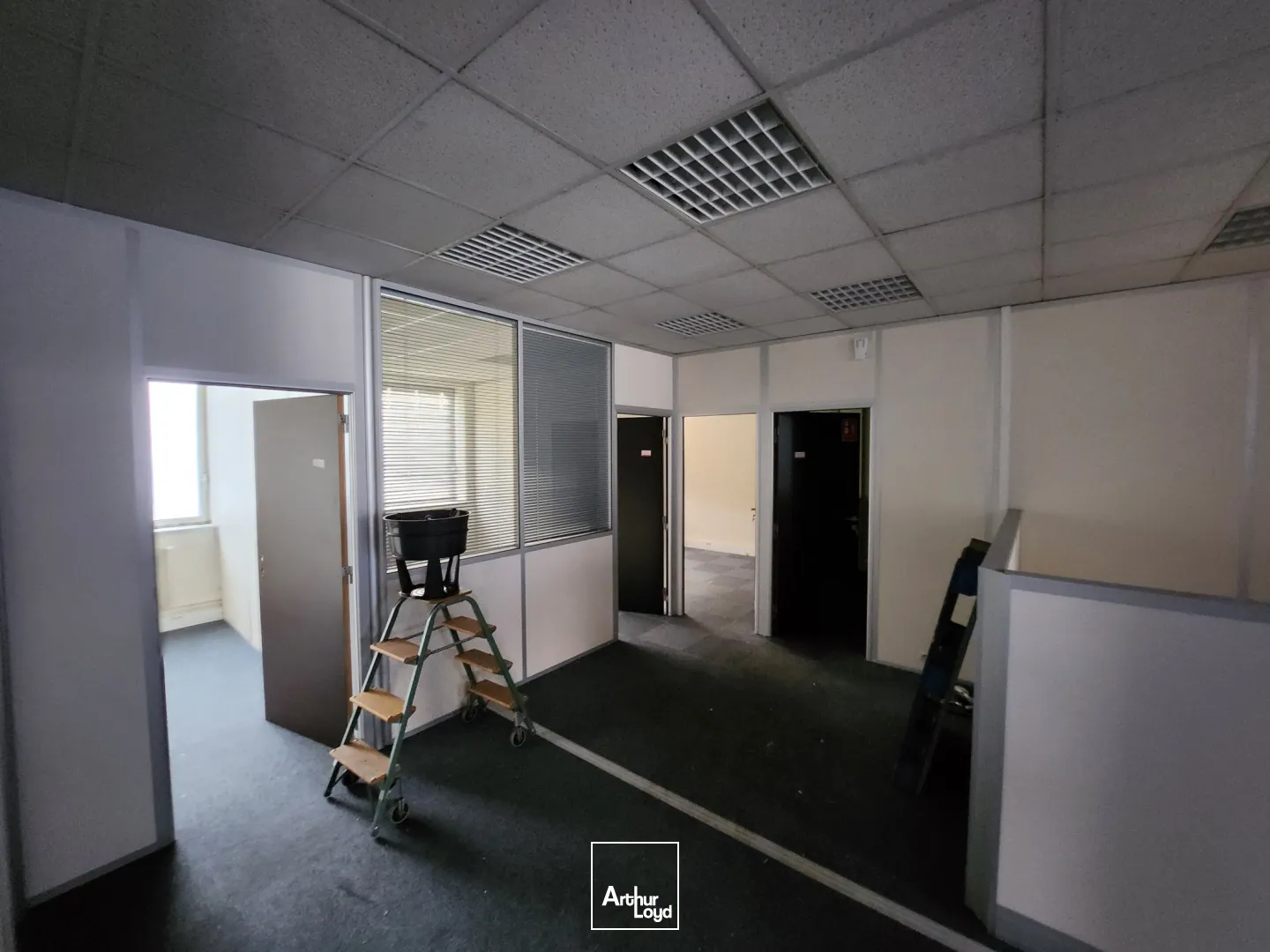 Locaux d'activité & Entrepôts - Location - GENNEVILLIERS - 92230 - 157-622 - 7636653