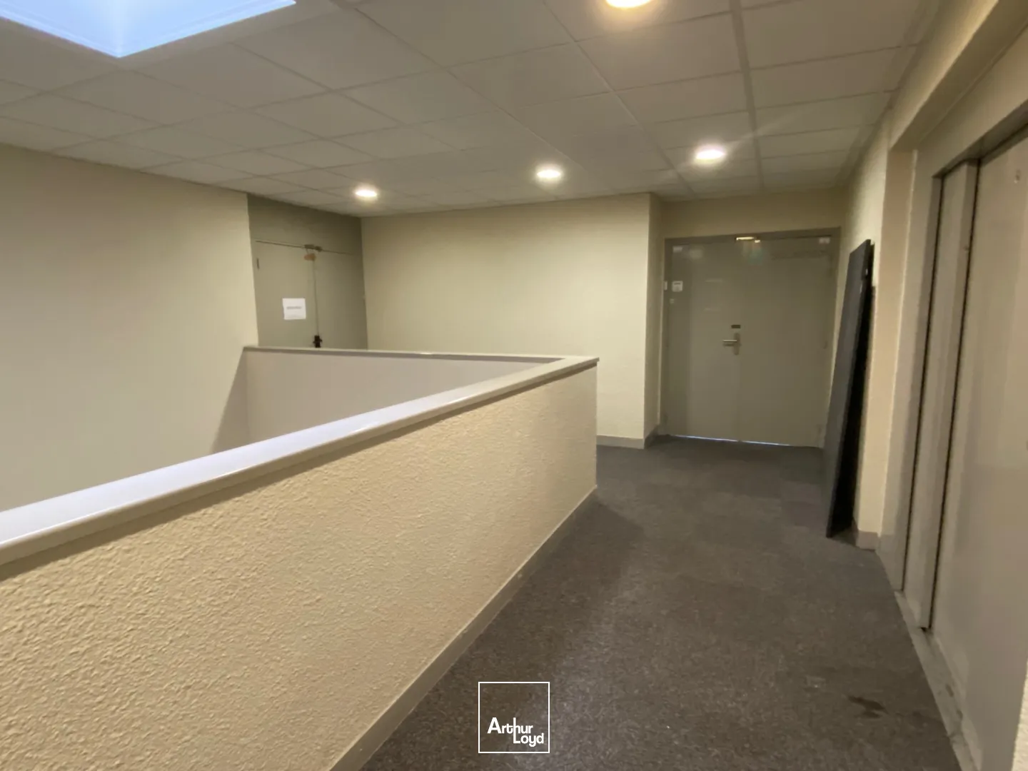 Locaux d'activité & Entrepôts - Location - GENNEVILLIERS - 92230 - 157-622 - 7636654