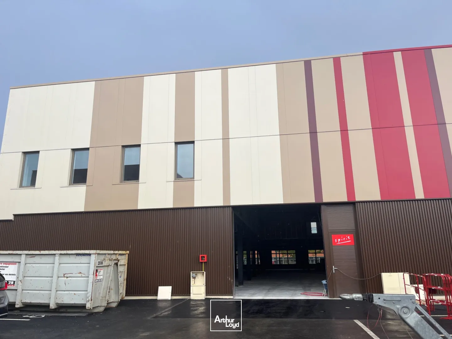 Locaux d'activité & Entrepôts - Location - GENNEVILLIERS - 92230 - 784-2270 - 7636711