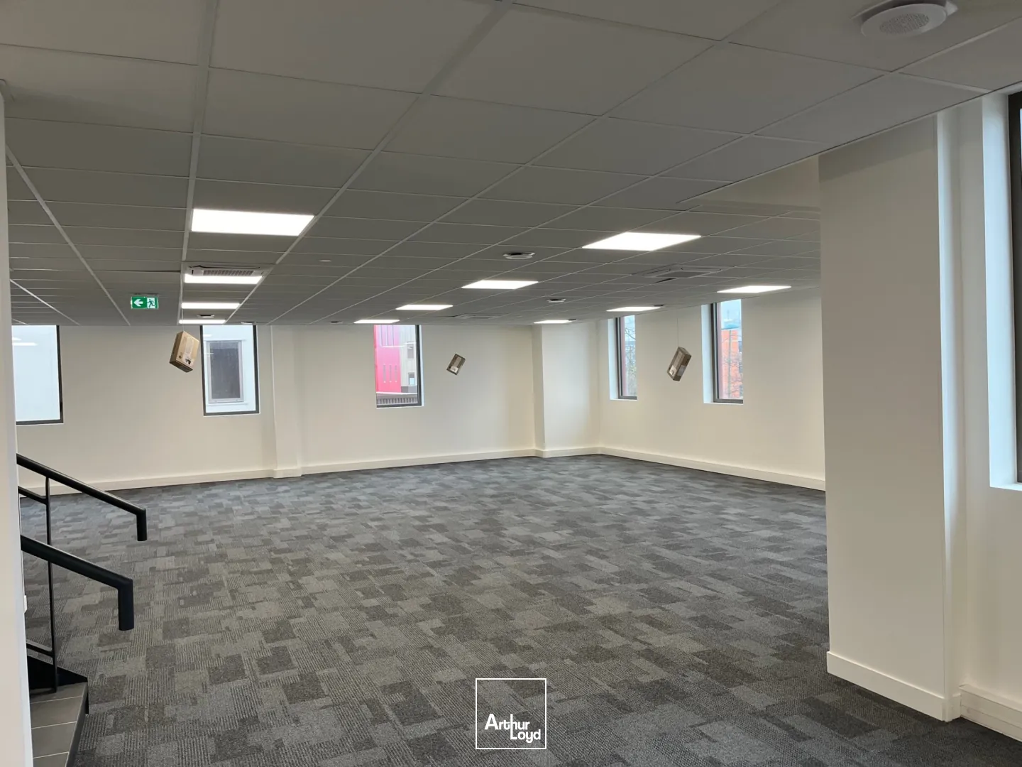 Locaux d'activité & Entrepôts - Location - GENNEVILLIERS - 92230 - 784-2270 - 7636719