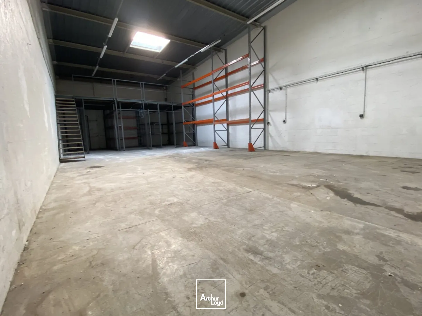 Locaux d'activité & Entrepôts - Location - CHILLY MAZARIN - 91380 - 279-1116 - 7636835