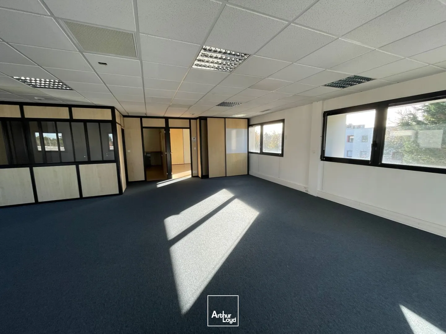 Bureaux - Location - SAINT HERBLAIN - 44800 - 166.26-401.05 - 7636876