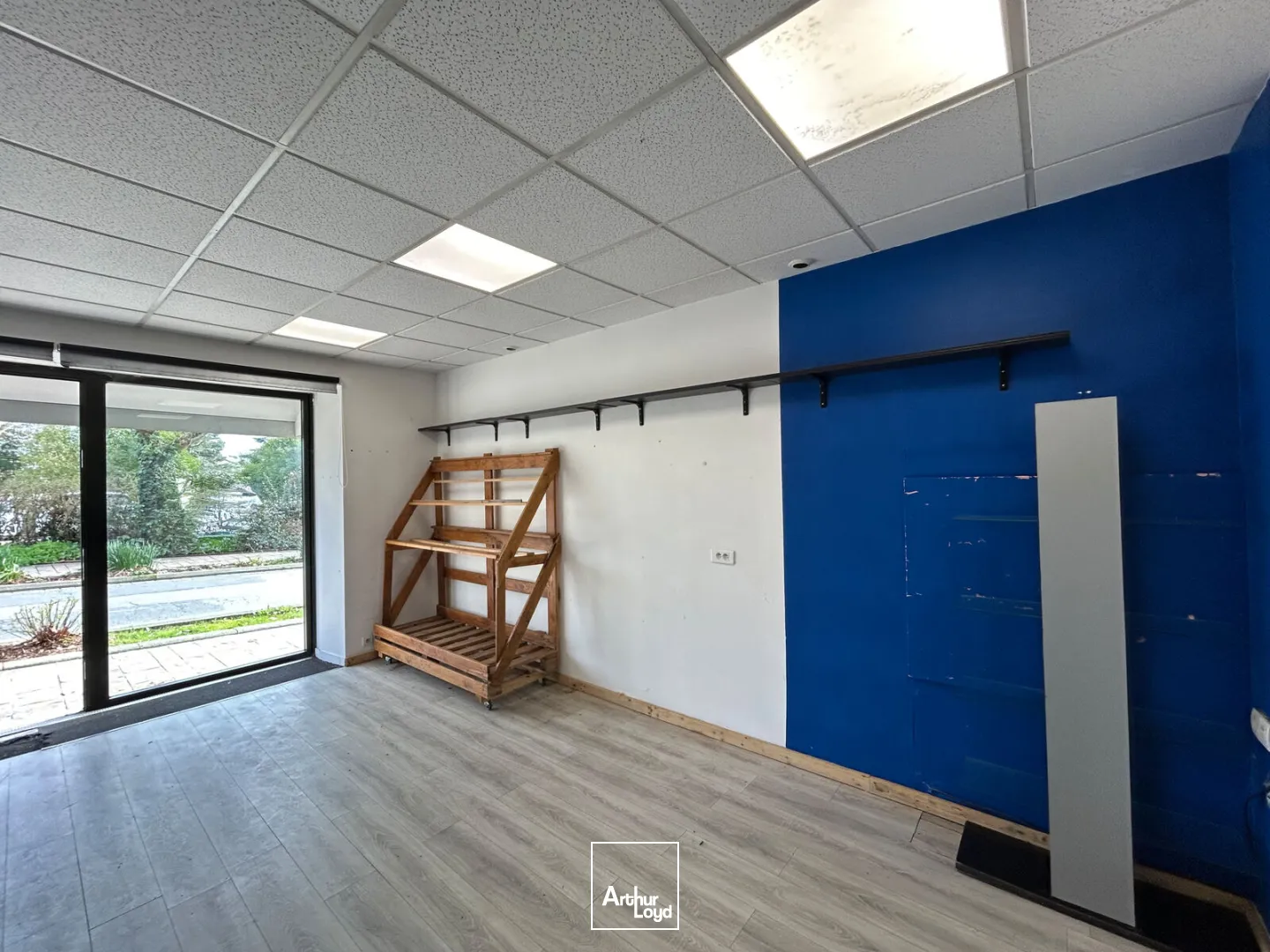 Locaux commerciaux - Location - SUCE SUR ERDRE - 44240 - 53-53 - 7636984