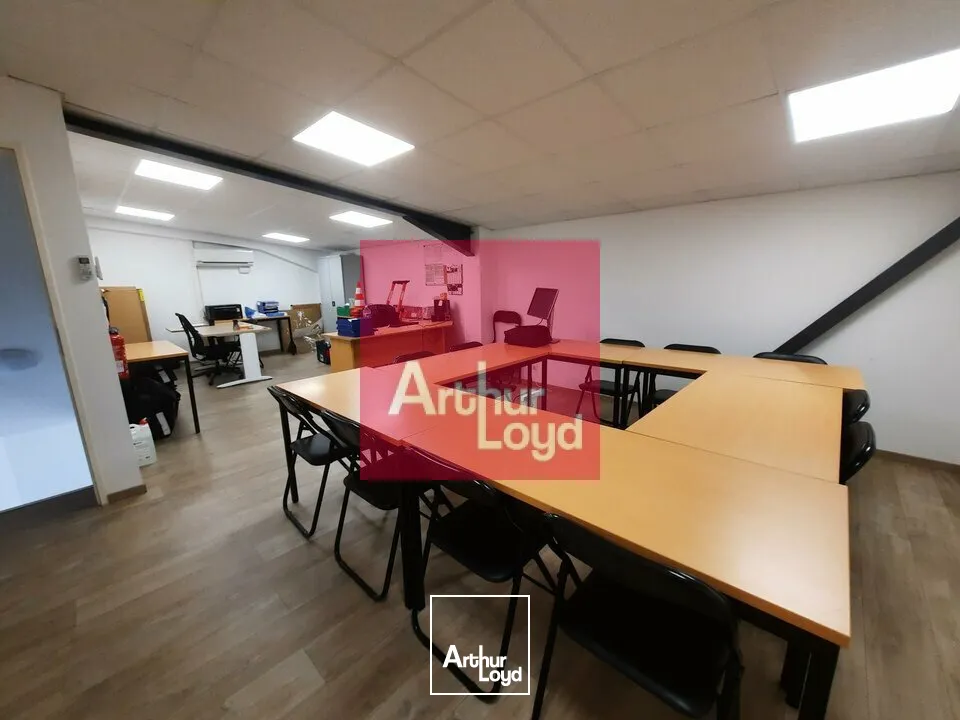 Locaux d'activité & Entrepôts - Location - PONT-DU-CHATEAU - 63430 - 263-263 - 7637090