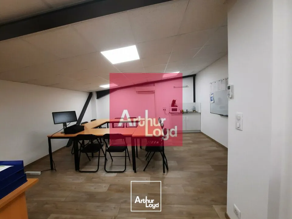 Locaux d'activité & Entrepôts - Location - PONT-DU-CHATEAU - 63430 - 263-263 - 7637089