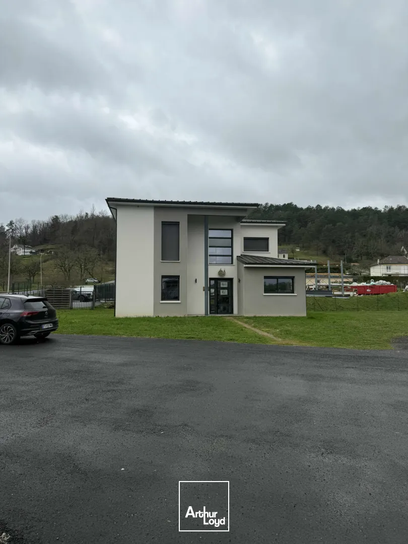Bureaux - Location - TERRASSON LAVILLEDIEU - 24120 - 122-122 - 7637108
