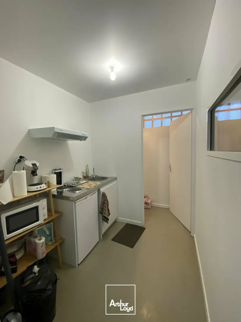 Locaux d'activité & Entrepôts - Location - MALEMORT - 19360 - 300-300 - 7637114