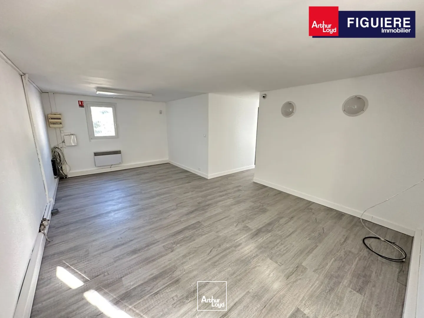 Bureaux - Location - AIX EN PROVENCE - 13290 - 90-90 - 7637235