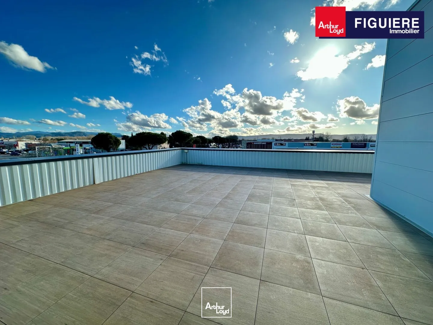 Bureaux - Location - PERTUIS - 84120 - 139.5-812.4 - 7637241