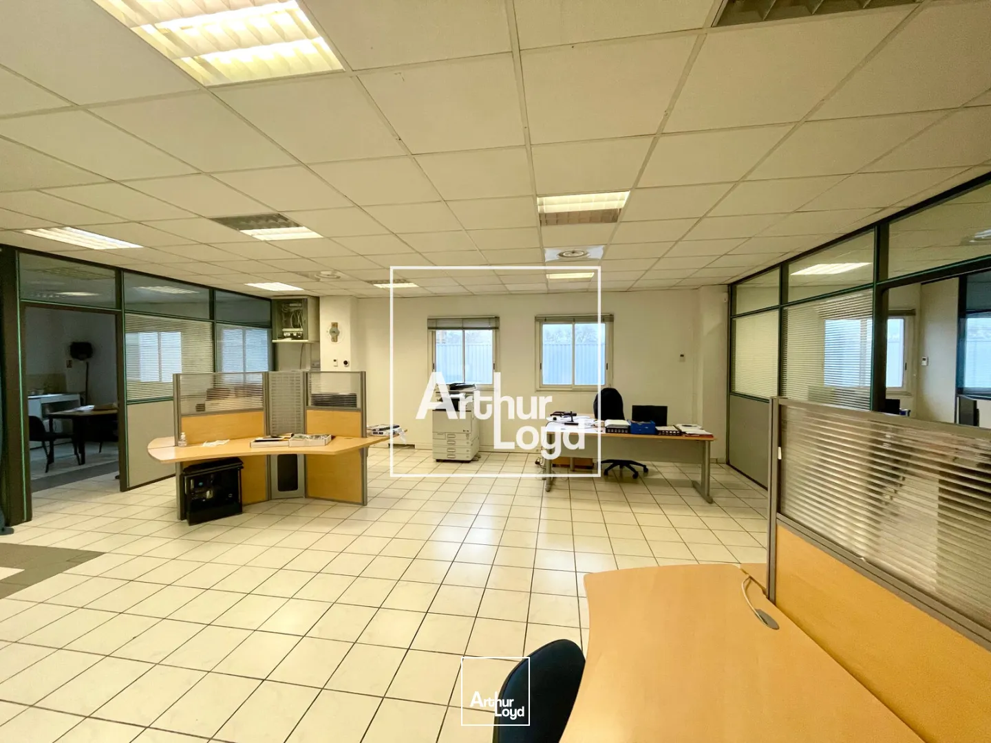 Bureaux - Location - NIMES - 30900 - 114-114 - 7637310
