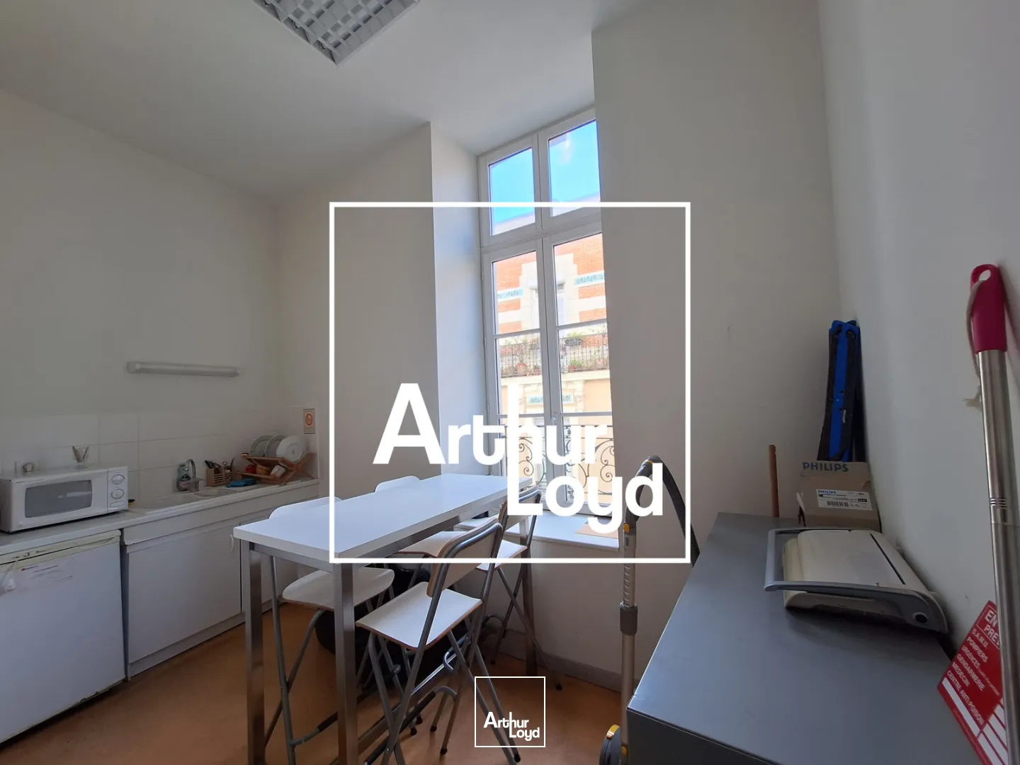 Bureaux - Vente - NIMES - 30000 - 216.1-216.1 - 7637325