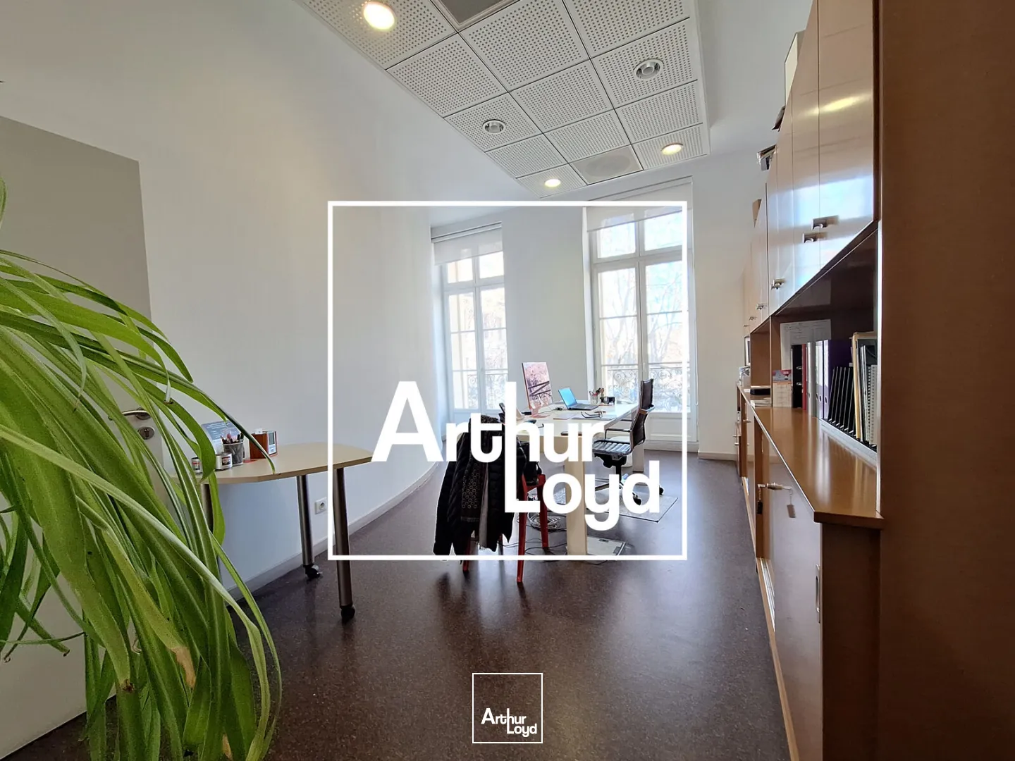 Bureaux - Vente - NIMES - 30000 - 216.1-216.1 - 7637319