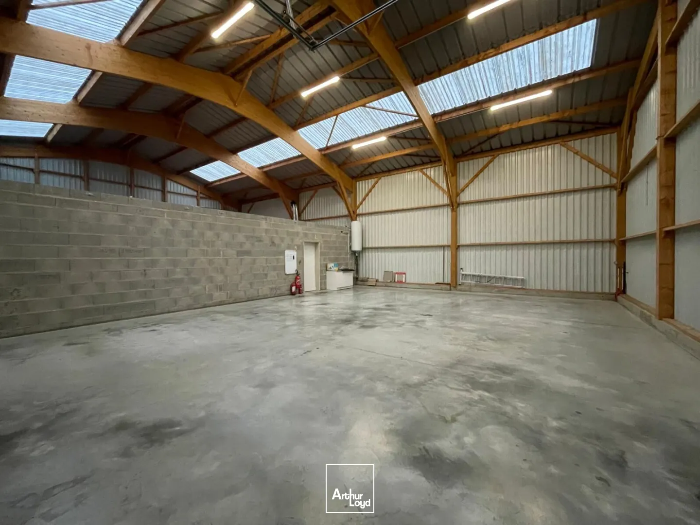 Locaux d'activité & Entrepôts - Location - PLOERMEL - 56800 - 260-260 - 7637378