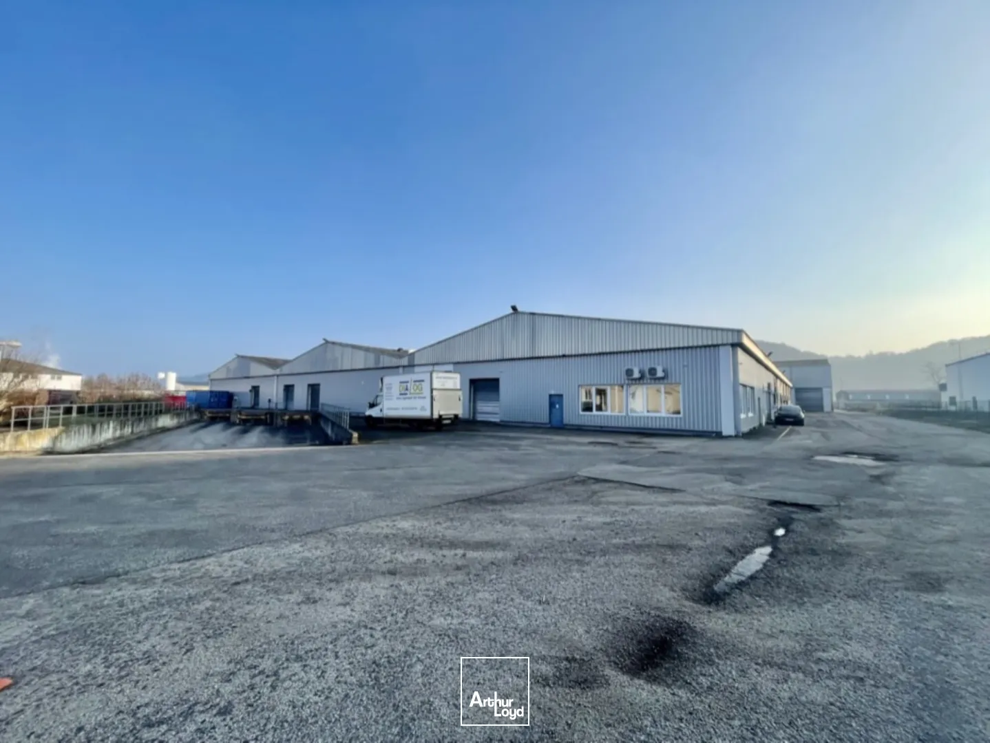 Locaux d'activité & Entrepôts - Location - SOTTEVILLE LES ROUEN - 76300 - 10400-10400 - 7637429