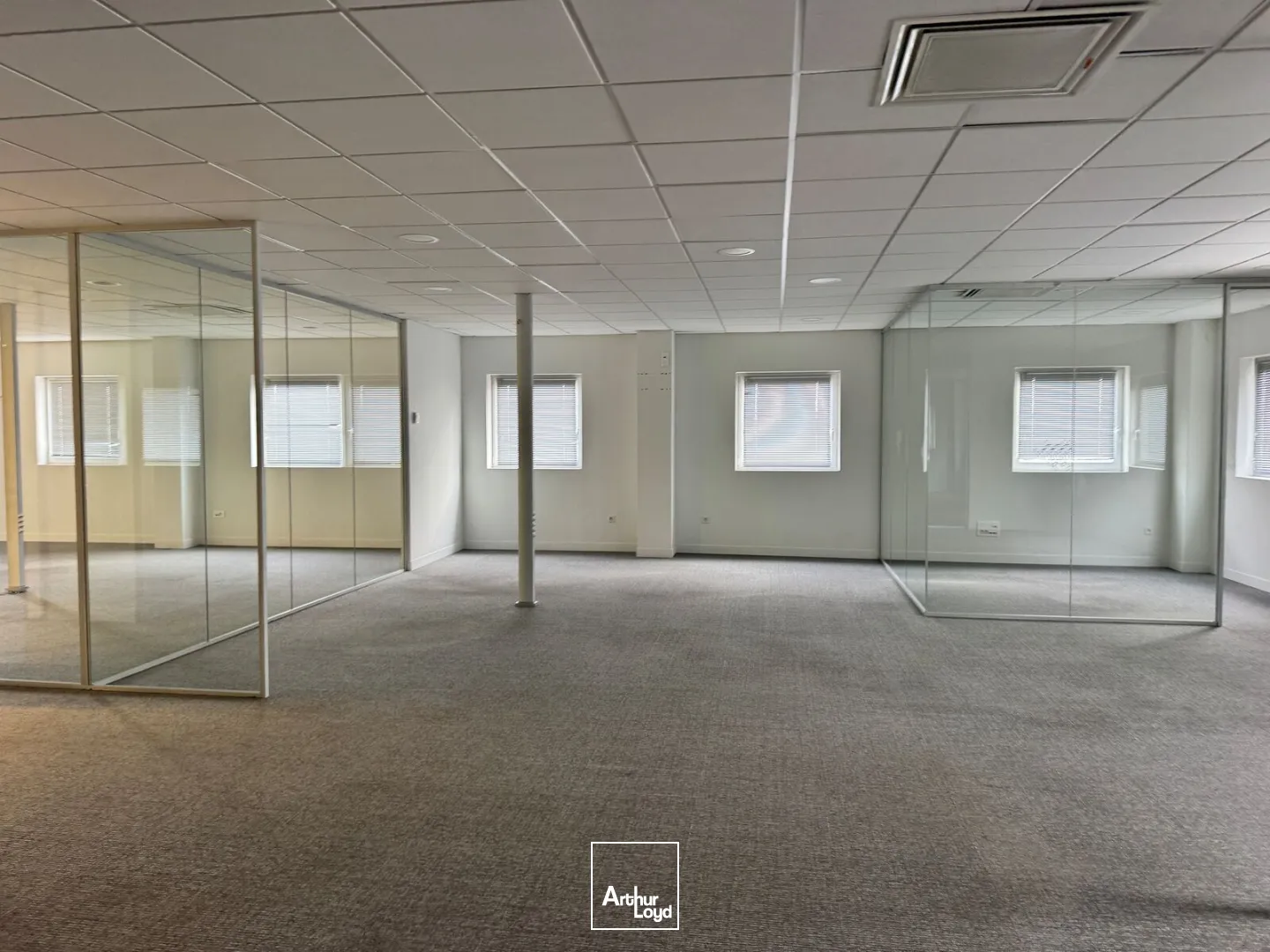 Locaux d'activité & Entrepôts - Location - RONCQ - 59223 - 4742.62-4742.62 - 7637564