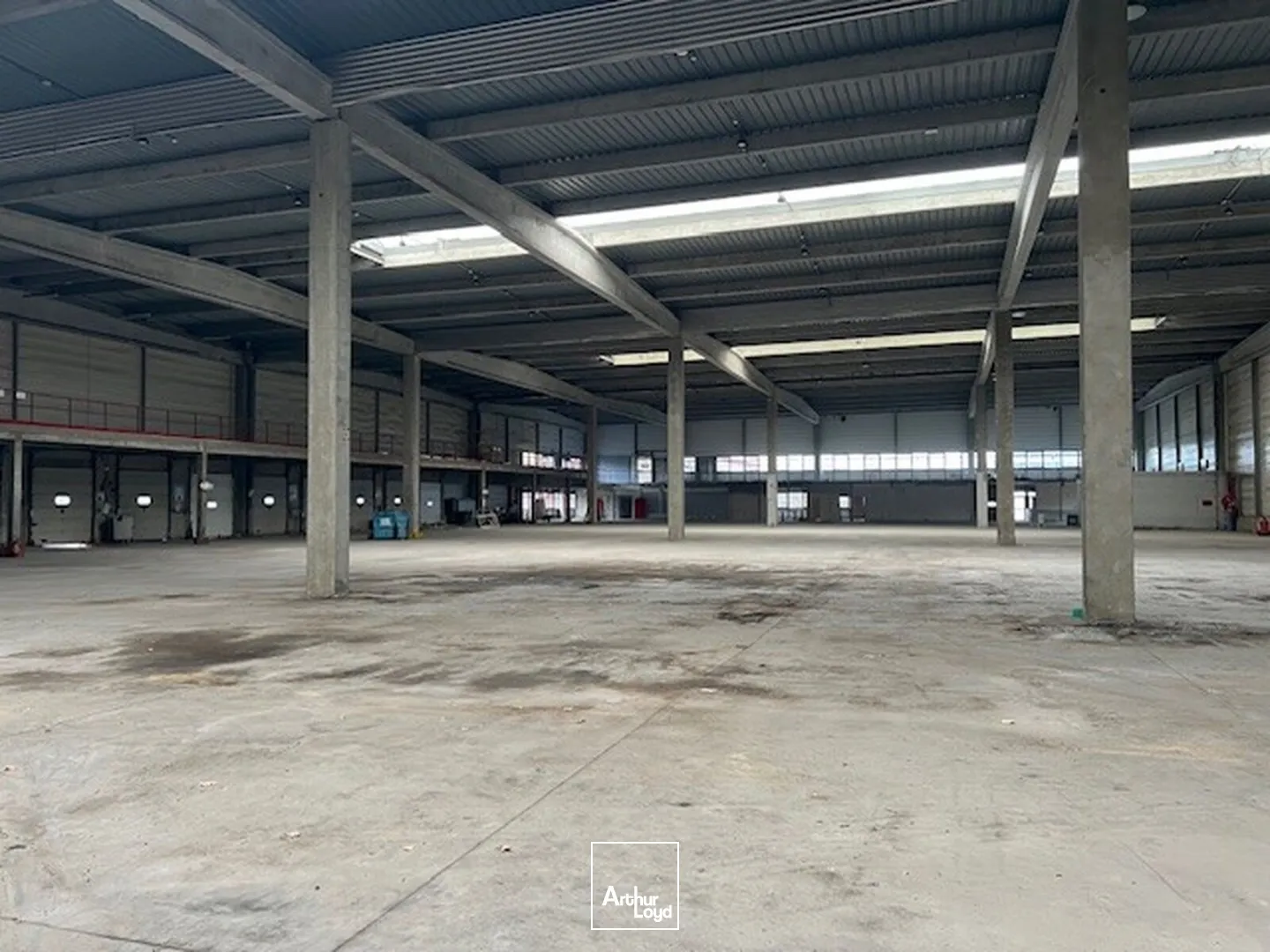 Locaux d'activité & Entrepôts - Location - MAUREPAS - 78310 - 6081-6081 - 7637742