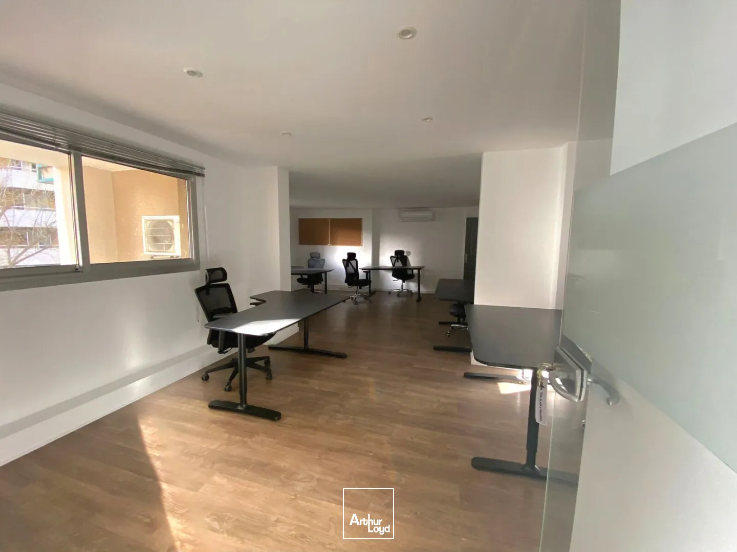 Bureaux - Location - MARSEILLE - 13008 - 53-183 - 7637749
