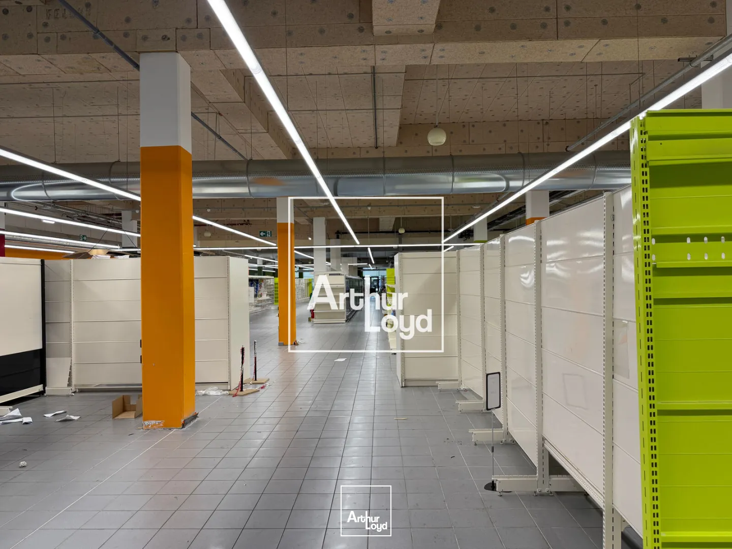 Locaux commerciaux - Location - AUZEVILLE TOLOSANE - 31320 - 2573-2573 - 7637776