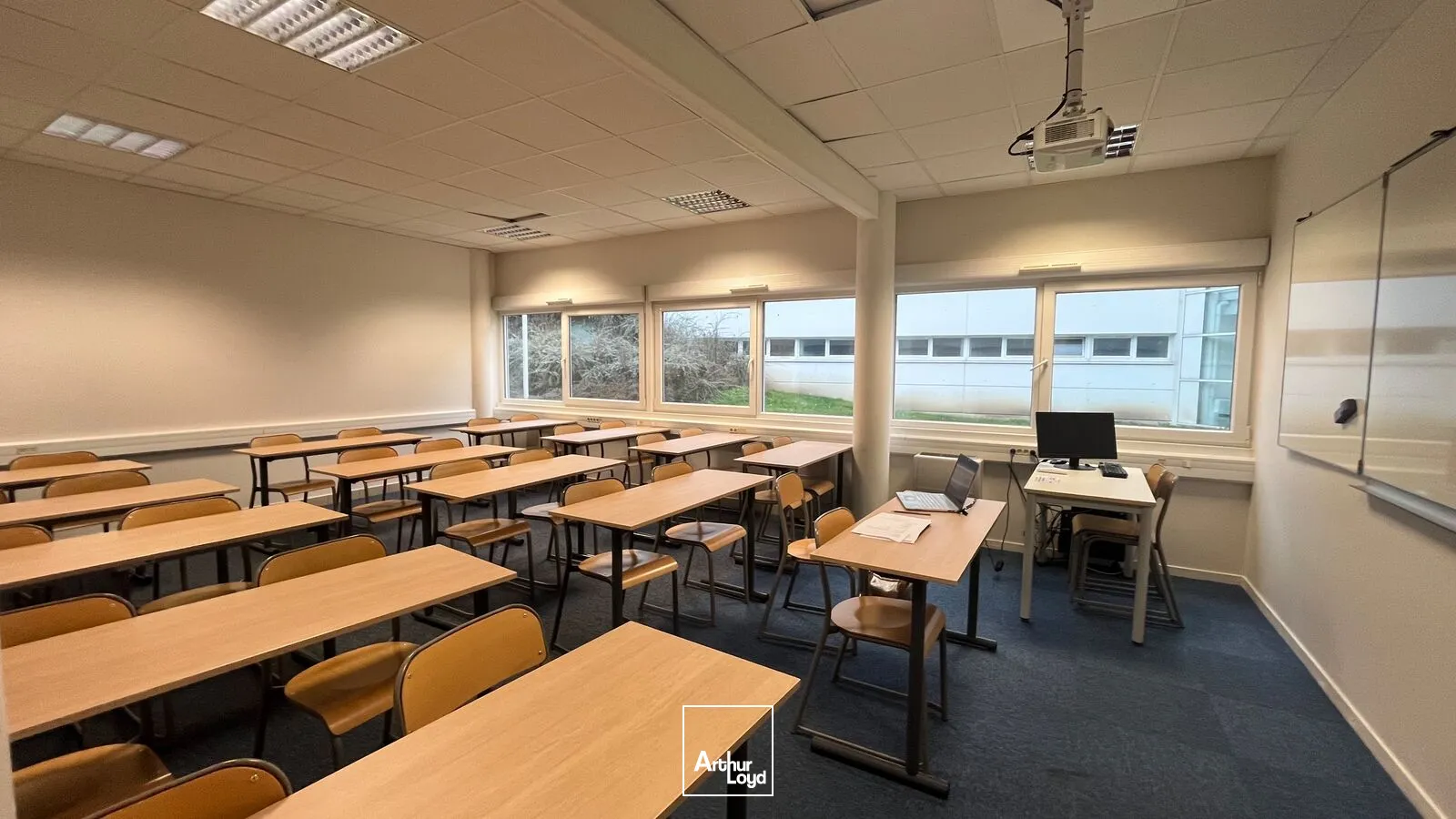 Bureaux - Location - SEMOY - 45400 - 58.3-1498.85 - 7637884