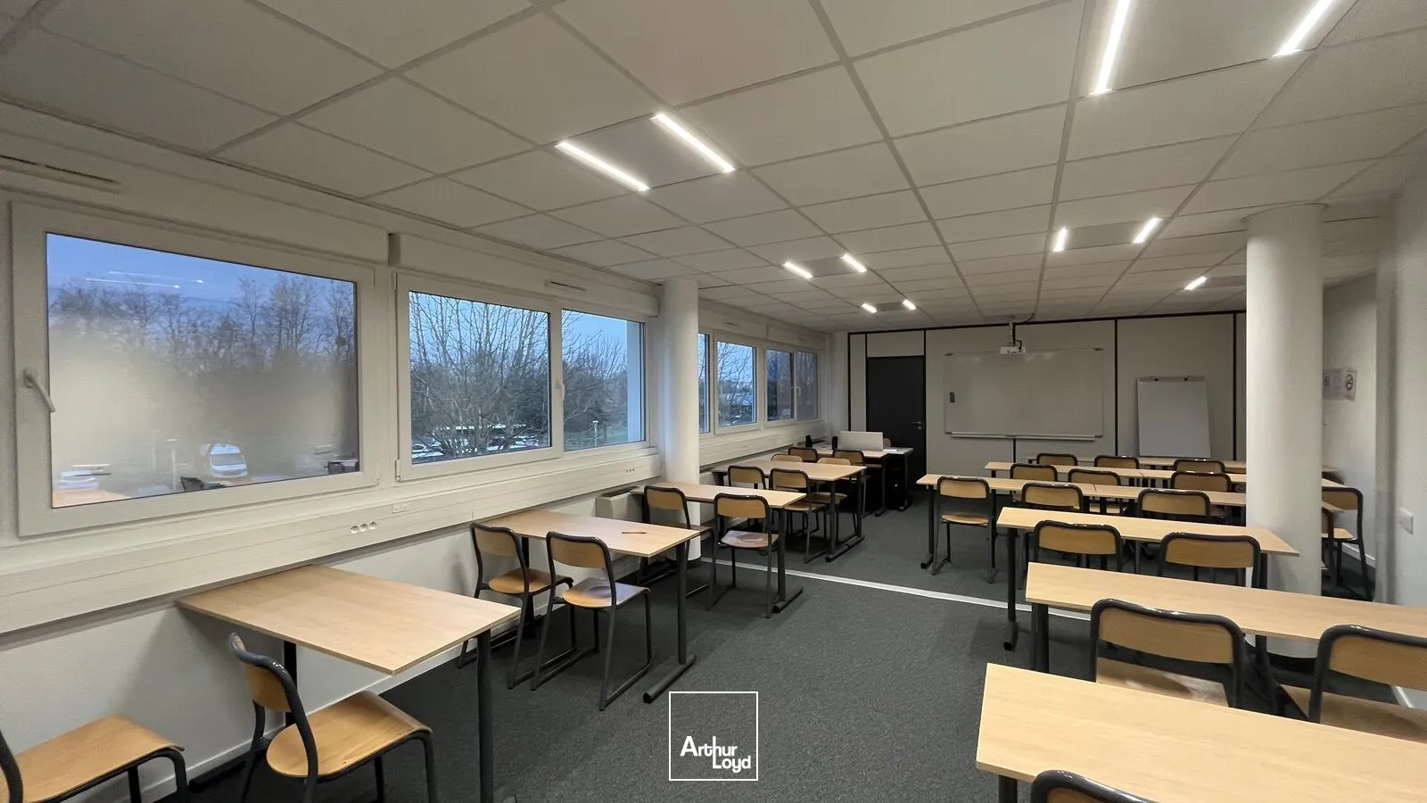 Bureaux - Location - SEMOY - 45400 - 58.3-1498.85 - 7637892