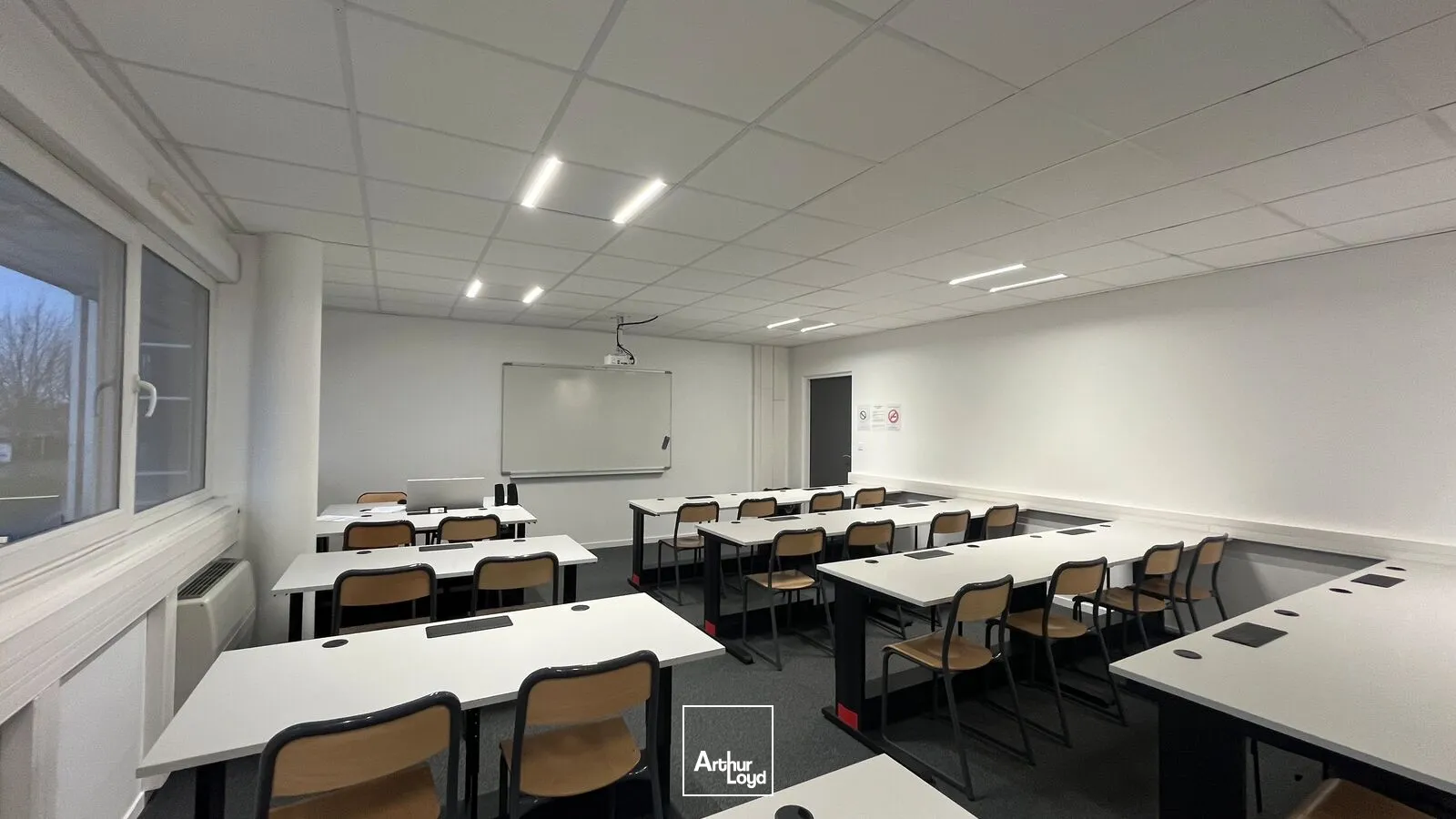 Bureaux - Location - SEMOY - 45400 - 58.3-1498.85 - 7637893