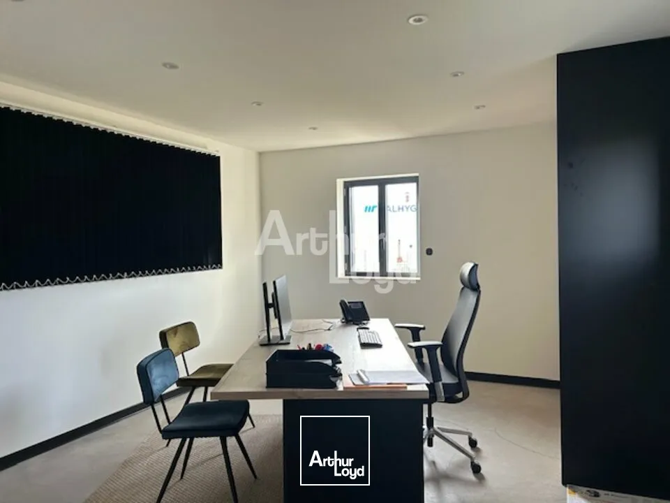 Locaux d'activité & Entrepôts - Vente - ABREST - 03200 - 225-225 - 7638333