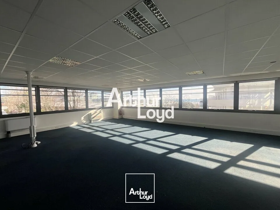 Bureaux - Location - VILLENEUVE-LOUBET - 06270 - 13-1970.69 - 7639593