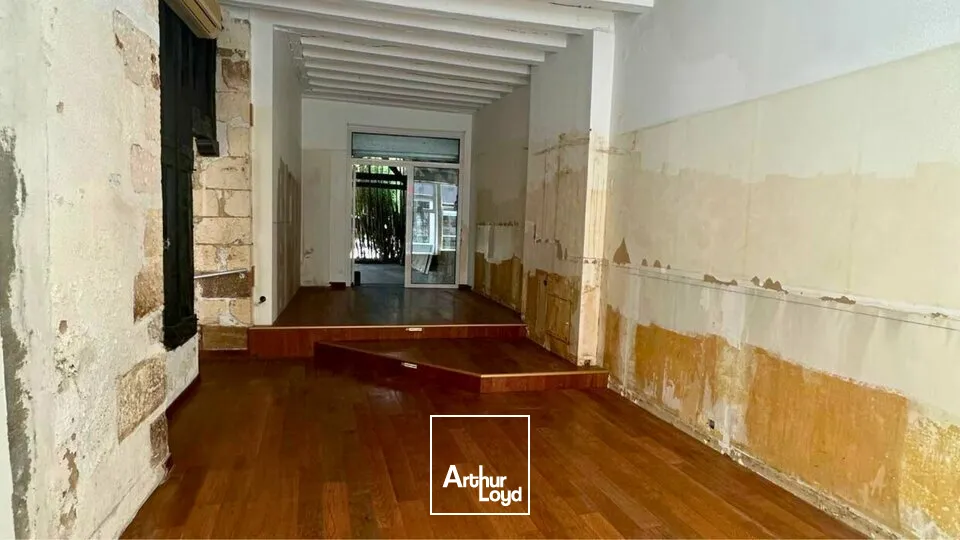 Locaux commerciaux - Location - BOURGES - 18000 - 83-83 - 7639792