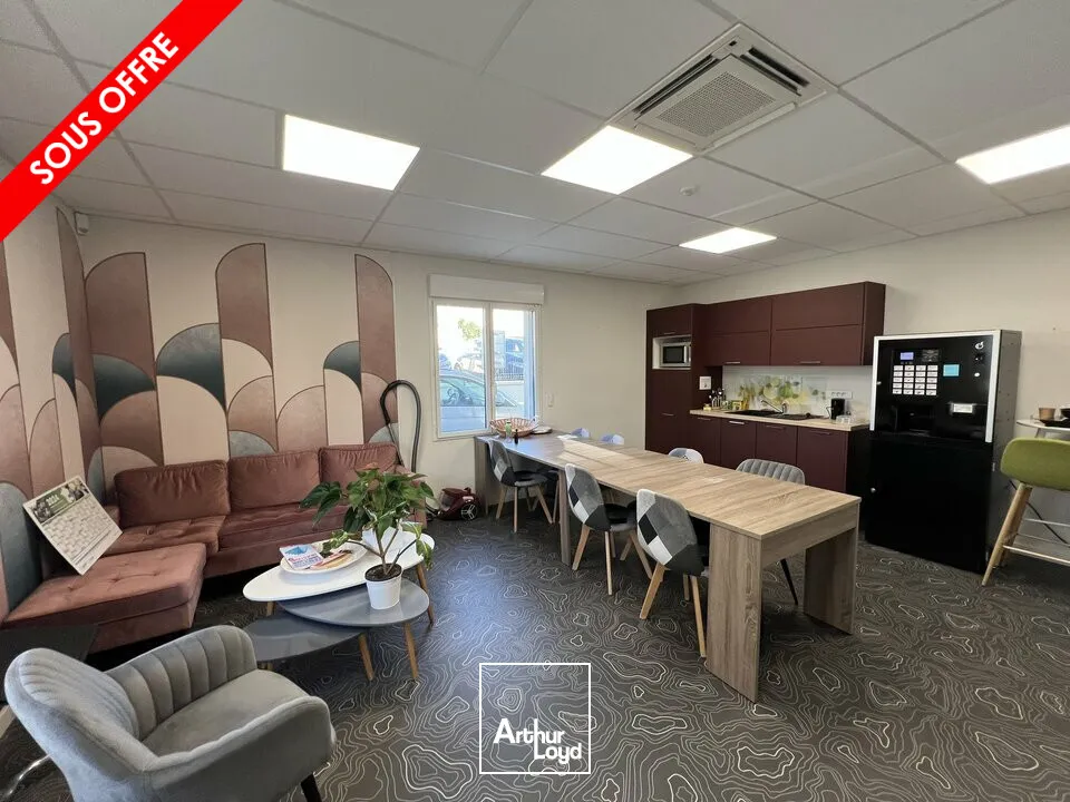 Bureaux - Location - RUELLE SUR TOUVRE - 16600 - 75-75 - 7639916