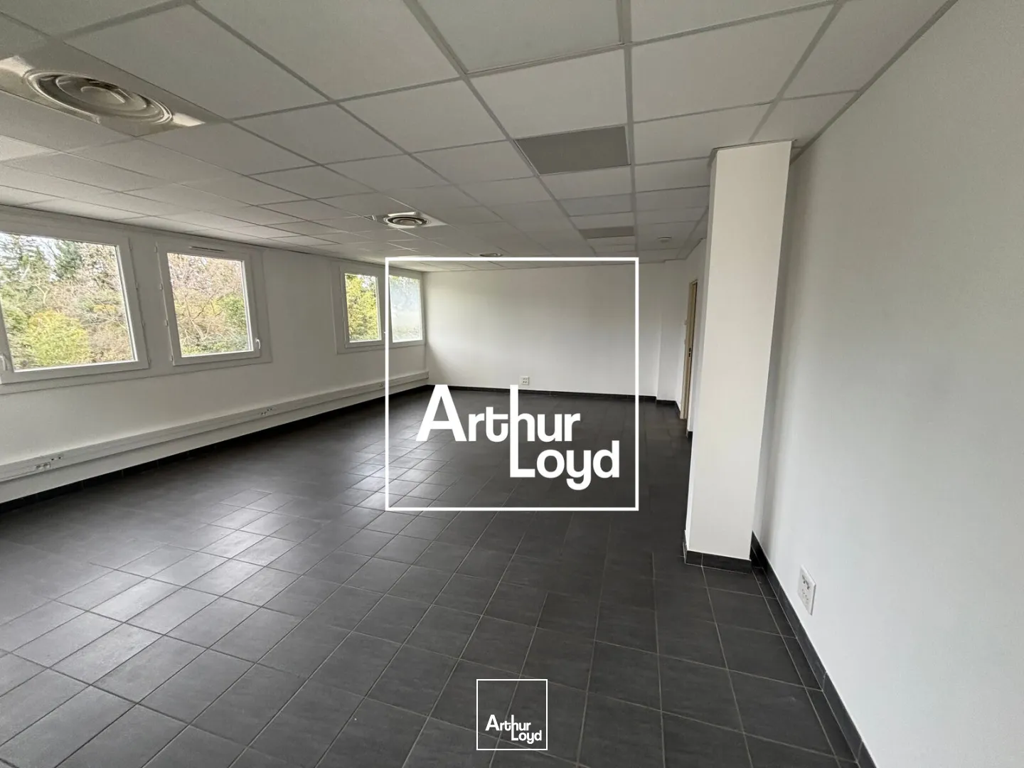 Bureaux - Location - NIMES - 30000 - 125-300.4 - 7639955