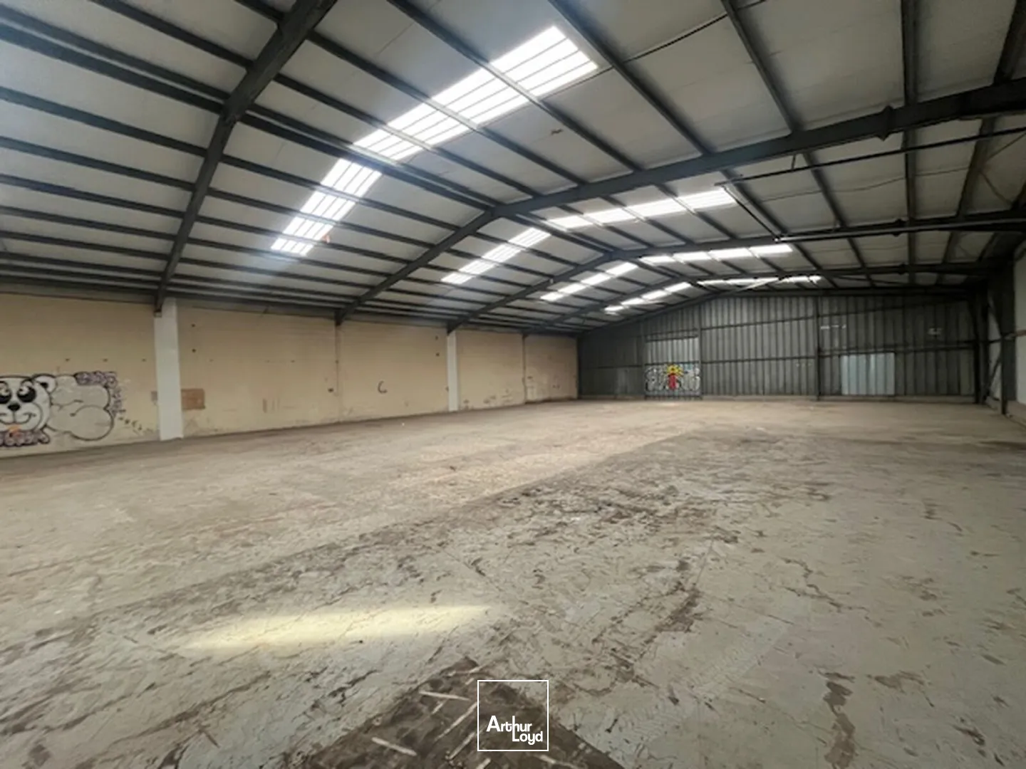 Locaux d'activité & Entrepôts - Location - LANDIVISIAU - 29400 - 845.7-2566.2 - 7639964