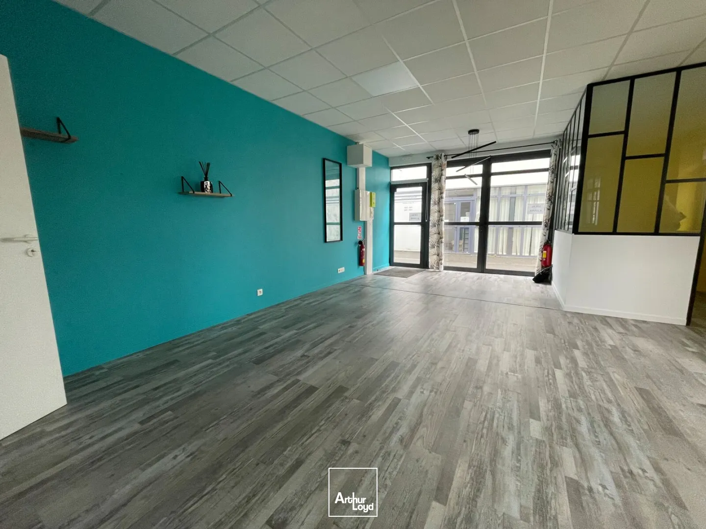 Bureaux - Location - REZE - 44400 - 67-67 - 7640069