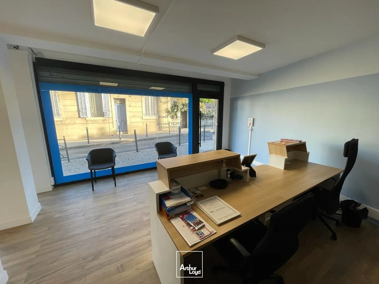 Locaux commerciaux - Location - CASSIS - 13260 - 77.09-77.09 - 7640297