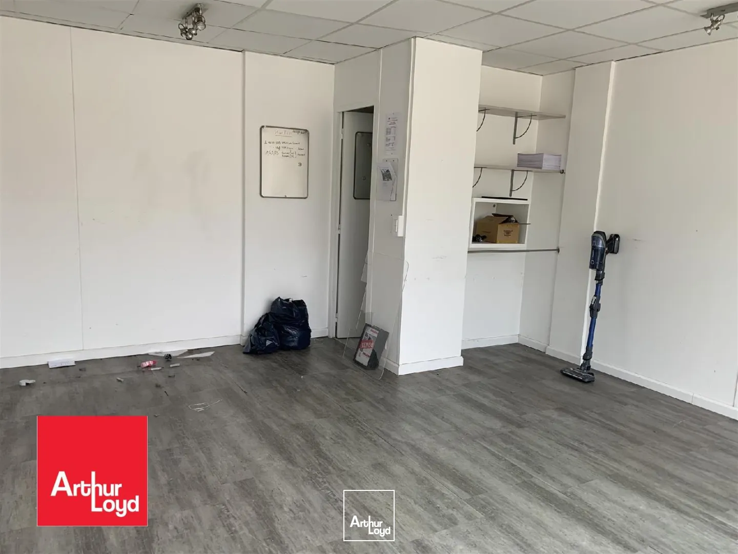 Locaux commerciaux - Location - CHARTRES - 28000 - 25-25 - 7640461