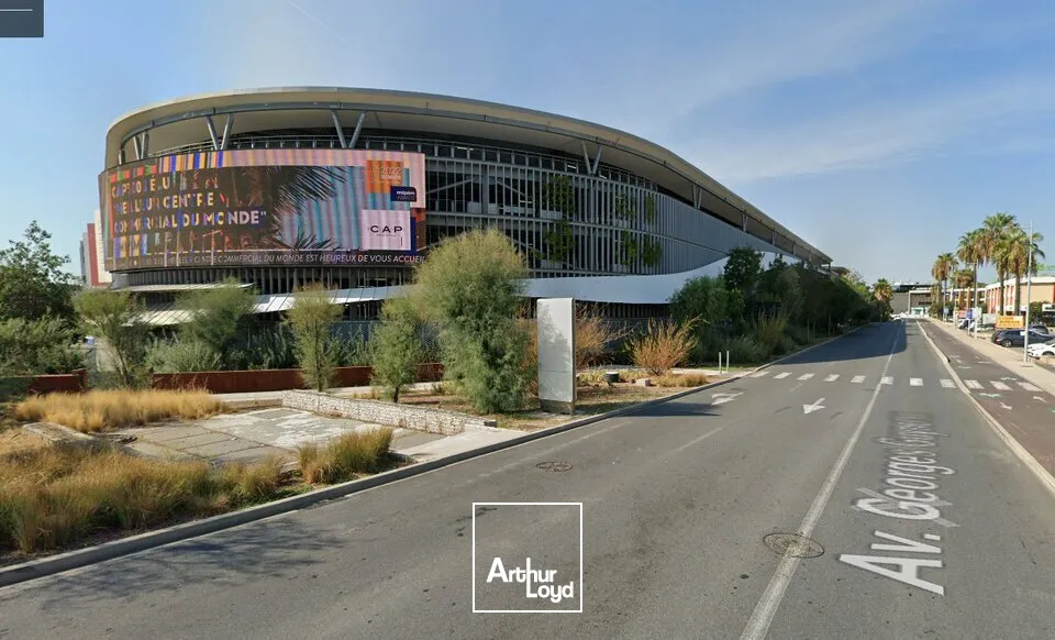 Locaux commerciaux - Location - SAINT LAURENT DU VAR - 06700 - 85-85 - 7640493