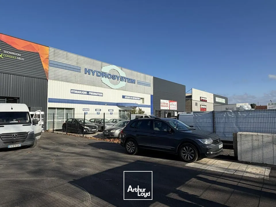 Locaux d'activité & Entrepôts - Location - ROMANS SUR ISERE - 26100 - 580-580 - 7640524