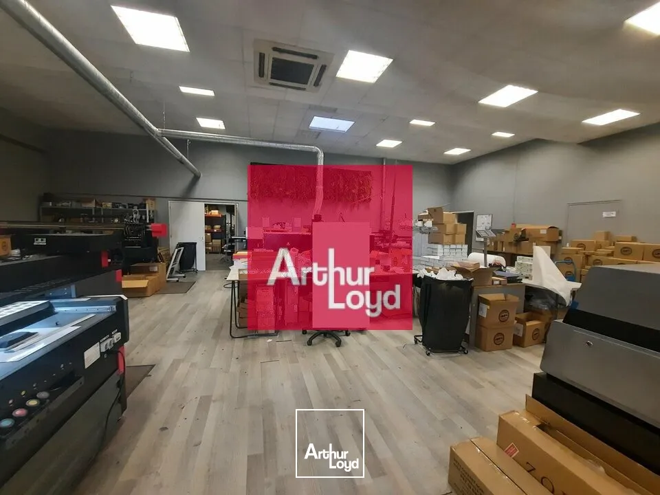 Locaux d'activité & Entrepôts - Vente - AUBIÈRE - 63170 - 625-625 - 7640548