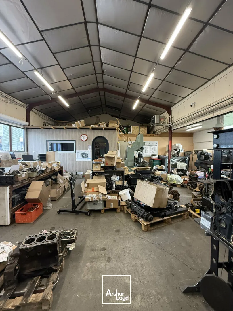 Locaux d'activité & Entrepôts - Location - MALEMORT - 19360 - 215-215 - 7640575