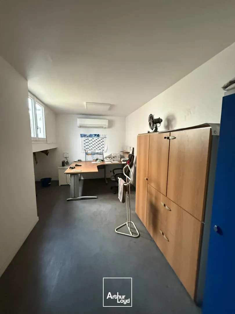 Locaux d'activité & Entrepôts - Location - MALEMORT - 19360 - 215-215 - 7640576